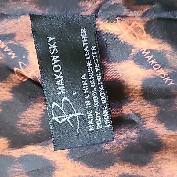 B Makowsky Black Pebbled Leather Tote Bag - Picture 5 of 9